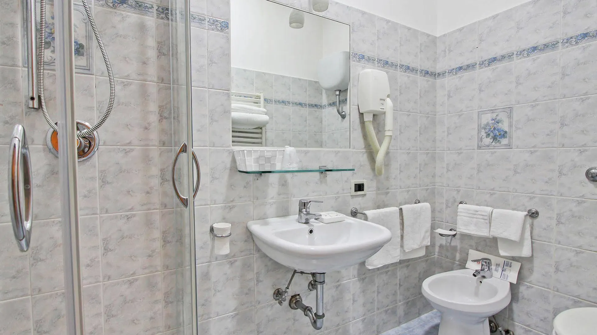 Hotel Il Villino Rom 3*,  Italien